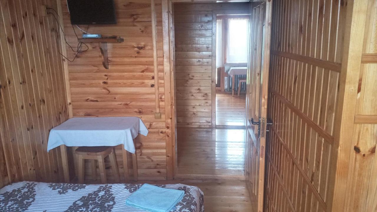 Біля Лісу Apartment สลาฟสเก ภายนอก รูปภาพ