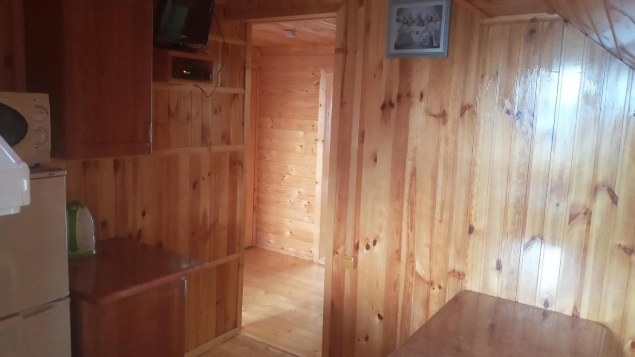Біля Лісу Apartment สลาฟสเก ภายนอก รูปภาพ